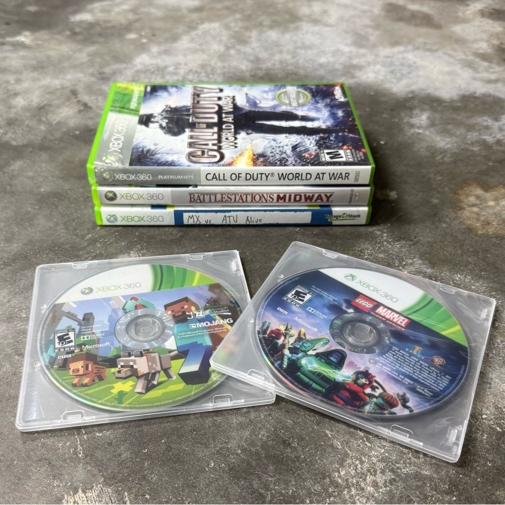 Xbox 360 Game Lot Minecraft LEGO Marvel COD World at War Battlestations